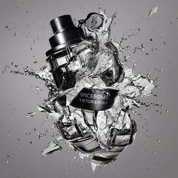 Viktor & Rolf Spicebomb Eau de Toilette Spray Size: 3 FL OZ / 90 ml