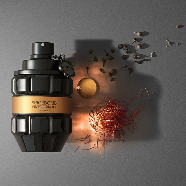 Viktor & Rolf Spicebomb Extreme Eau de Parfum Spray Size: 3 FL OZ / 90 ml