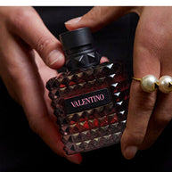 Valentino Born in Roma Donna Intense for Women Eau de Parfum Spray Size: 3.4 FL OZ / 100 ml